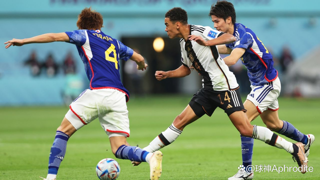 九游游戏平台今晚内部沟通内马尔在RNG比赛中战术调整，网友：JackeyLove爆冷击败西班牙队的简单介绍